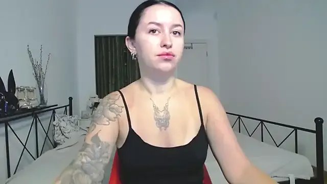 VioletCatt on StripChat
