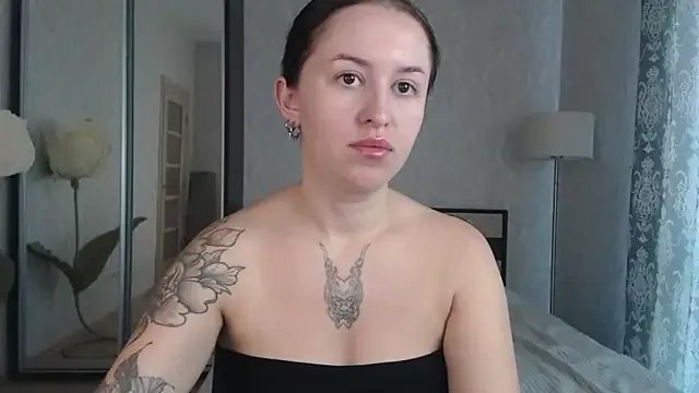 VioletCatt on StripChat