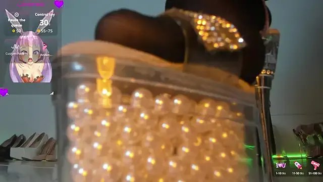 violetmontan on StripChat