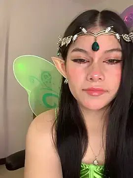 violettabond on StripChat