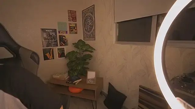 violette_clerk1_ — Tie my nipples with a rope and pull