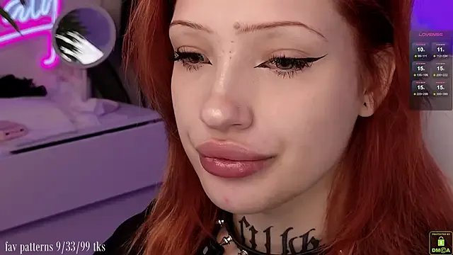 violetviolator on StripChat