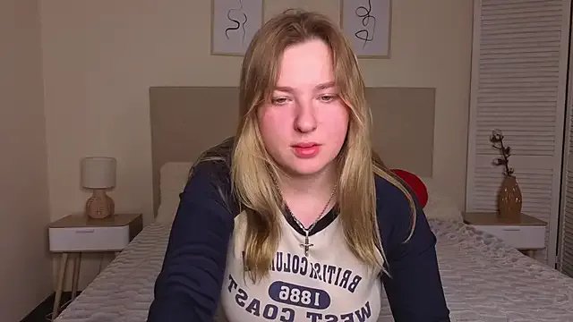 VladaHotxx on StripChat