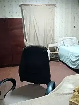 VselenaSun402 on StripChat