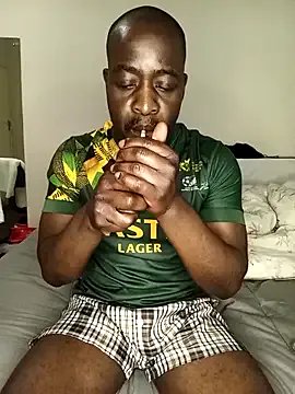 WaiterZim on StripChat