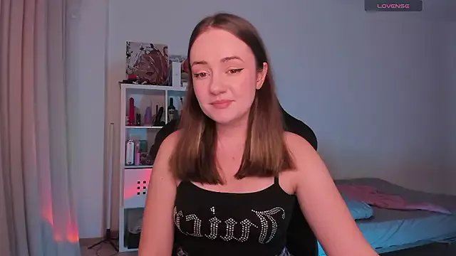 Freechat WalkingGirl on StripChat