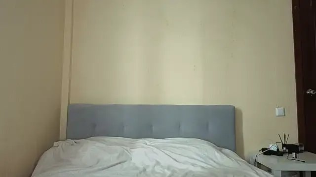 weddingcouple on StripChat