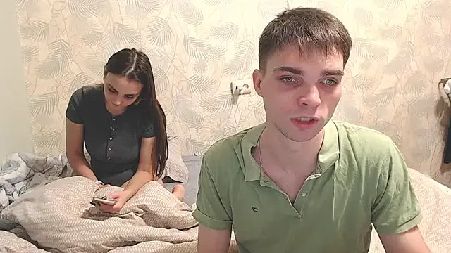 WeGiveJoy on StripChat