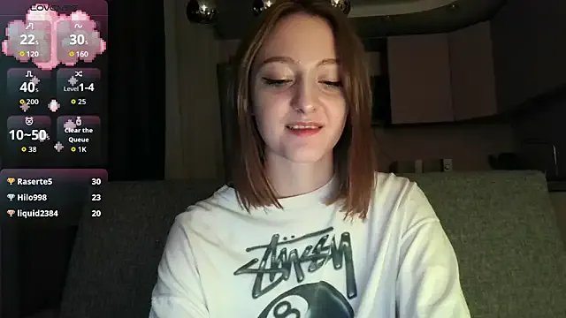 white_liillyy on StripChat