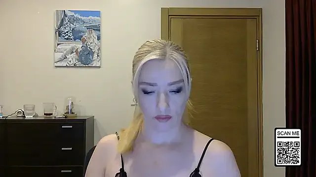 Wild_Silk_Desire on StripChat