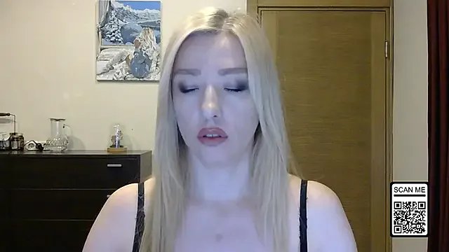 Wild_Silk_Desire on StripChat