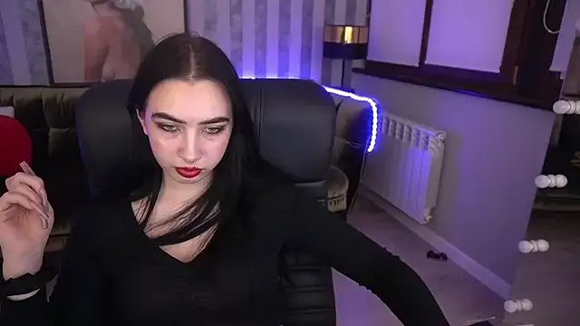 WildKittenX_ on StripChat