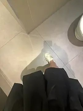 winter11 on StripChat