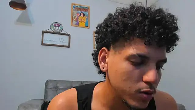 Freechat Xfire_boy69 on StripChat