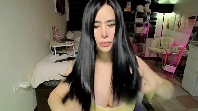 XhotcockcumXts on StripChat