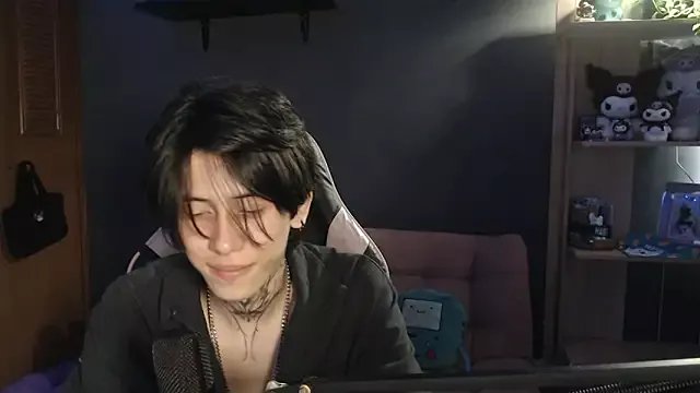 xIce_Boy on StripChat