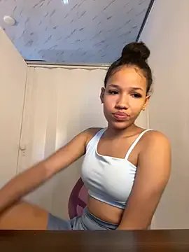 xime1718 — Desnudo