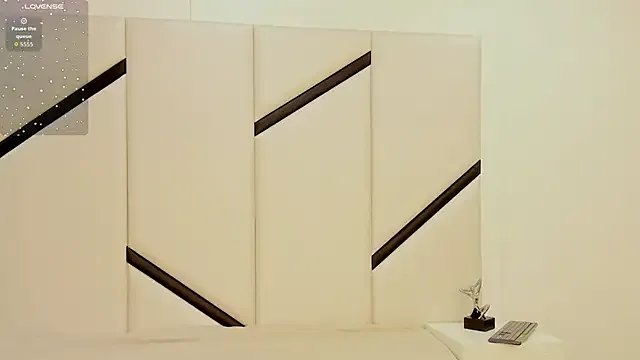 XimenaCosta on StripChat