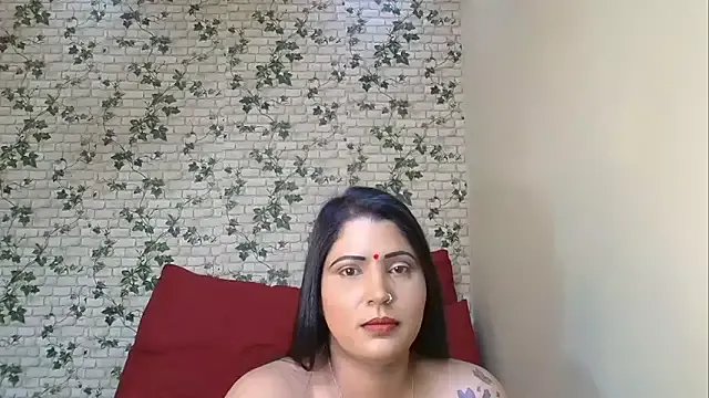 XIndianintimacy on StripChat