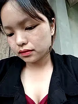 XoiXoi232 on StripChat