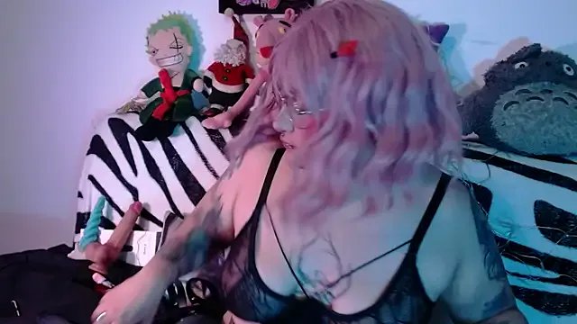 XxGreenGoodxX on StripChat