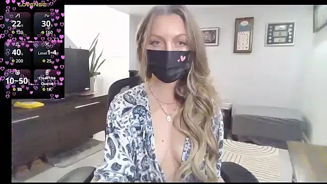 XxMelissaBluexX on StripChat