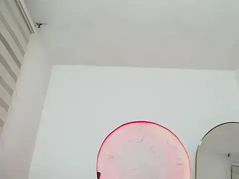 Yadis_hot — Panties down 