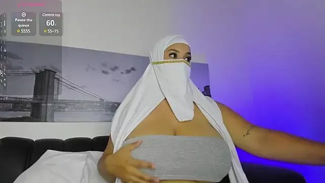 yasmin_rahal on StripChat