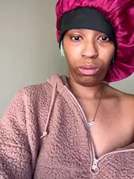 YeahhhitsBreezy on StripChat