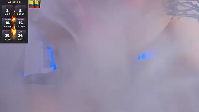 Yeiko_Romero_ on StripChat