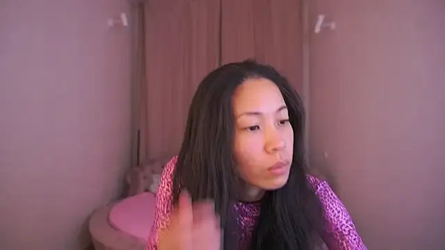 Yen_Star on StripChat
