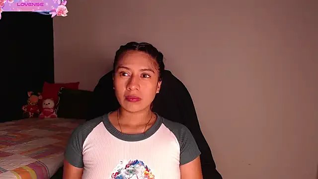 Freechat yes0225 on StripChat