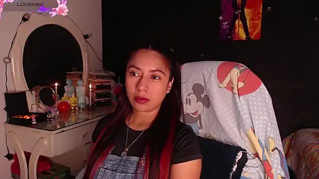 Freechat yes0225 on StripChat