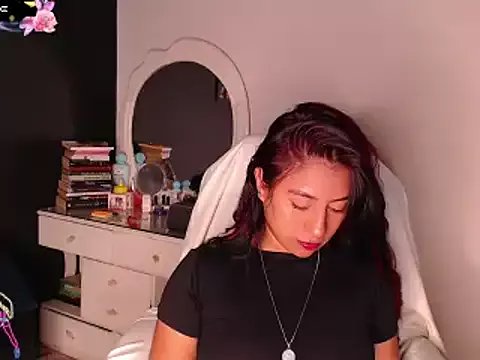 Freechat yes0225 on StripChat