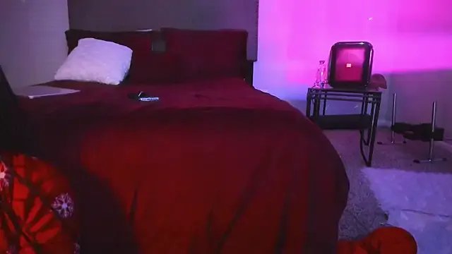 yiauana on StripChat