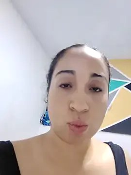 Yiyi077 — Oil in tits