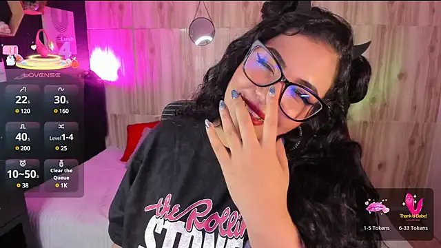 yoishat77 on StripChat