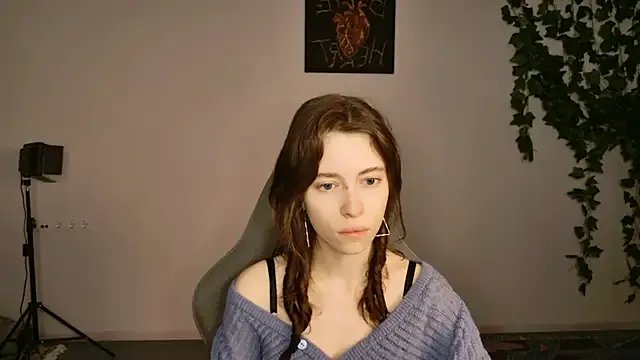 Yoka_paradoXXX on StripChat