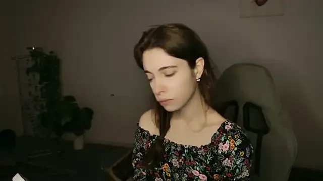 Yoka_paradoXXX on StripChat