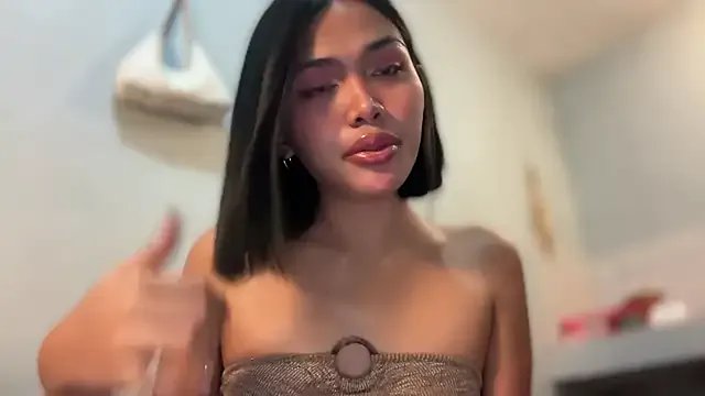 Yourbaby_angelx on StripChat