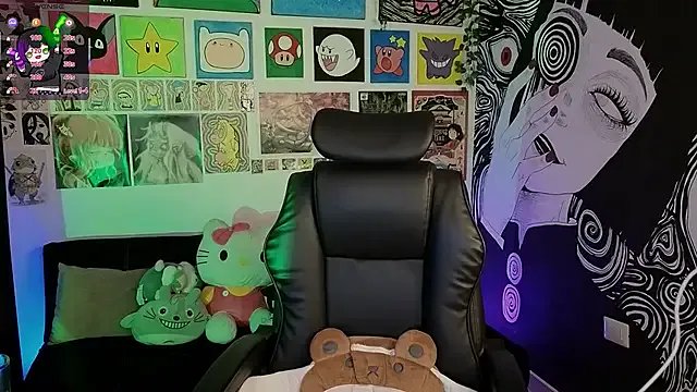 Yuhwan_ on StripChat