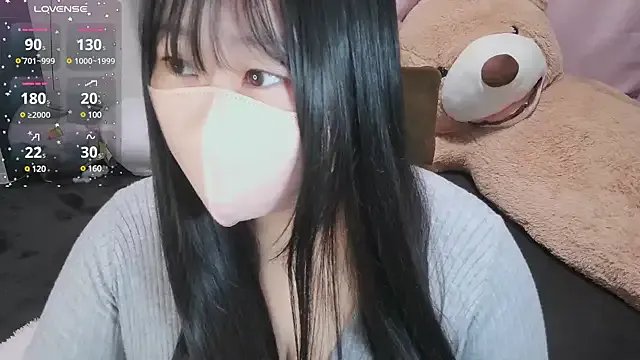 Group yuinyan3150 on StripChat