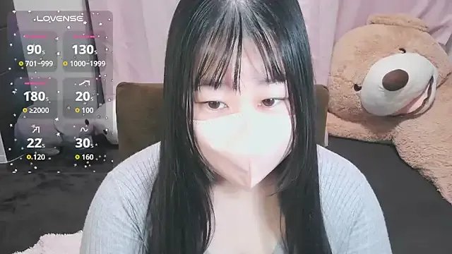 Group yuinyan3150 on StripChat