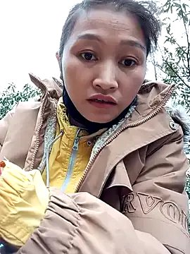 yumyum112 on StripChat