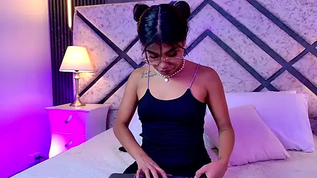 Freechat ZafiraRose on StripChat