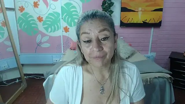 ZAMANTHA on StripChat