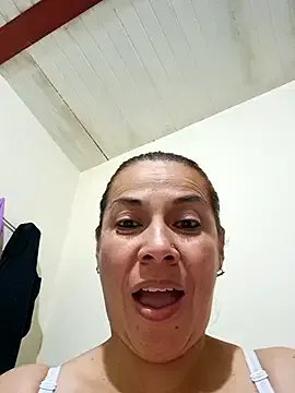 Private Zaralu_ on StripChat