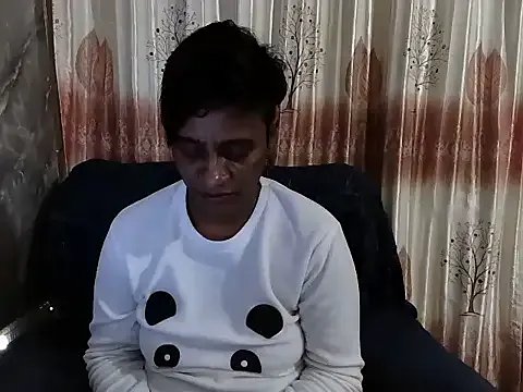 ZARIA-VIXEN on StripChat