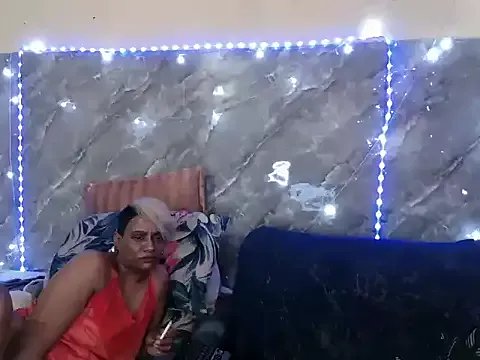 ZARIA-VIXEN on StripChat