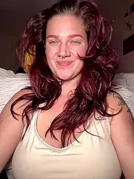 Freechat zarialove on StripChat